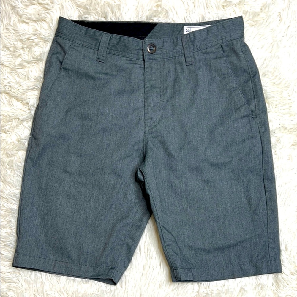 VOLCOM SHORTS